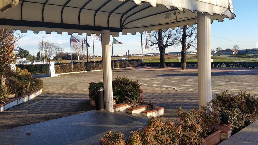 Hotel Gardenia Cermenate Zewnętrze zdjęcie