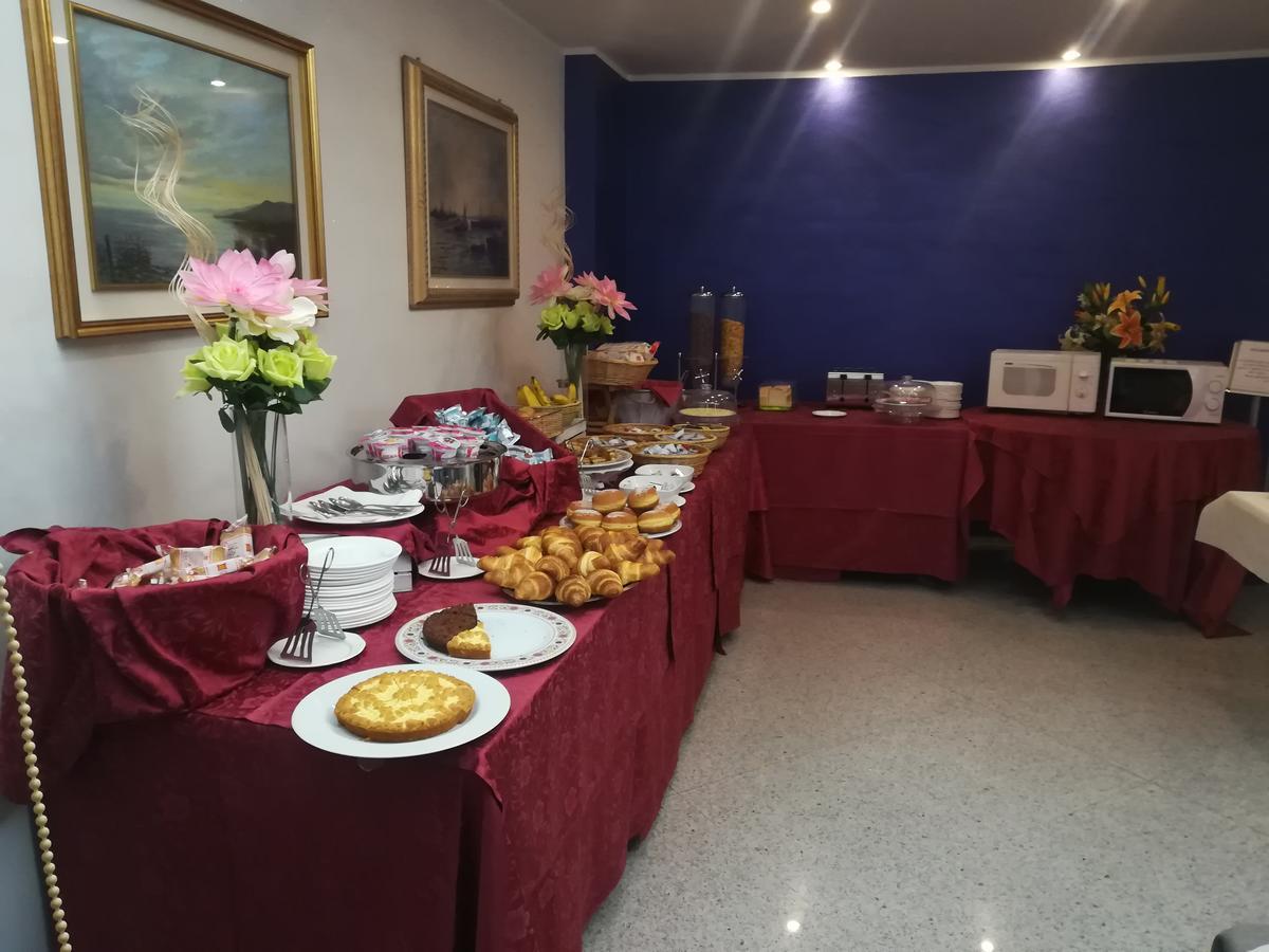 Hotel Gardenia Cermenate Zewnętrze zdjęcie