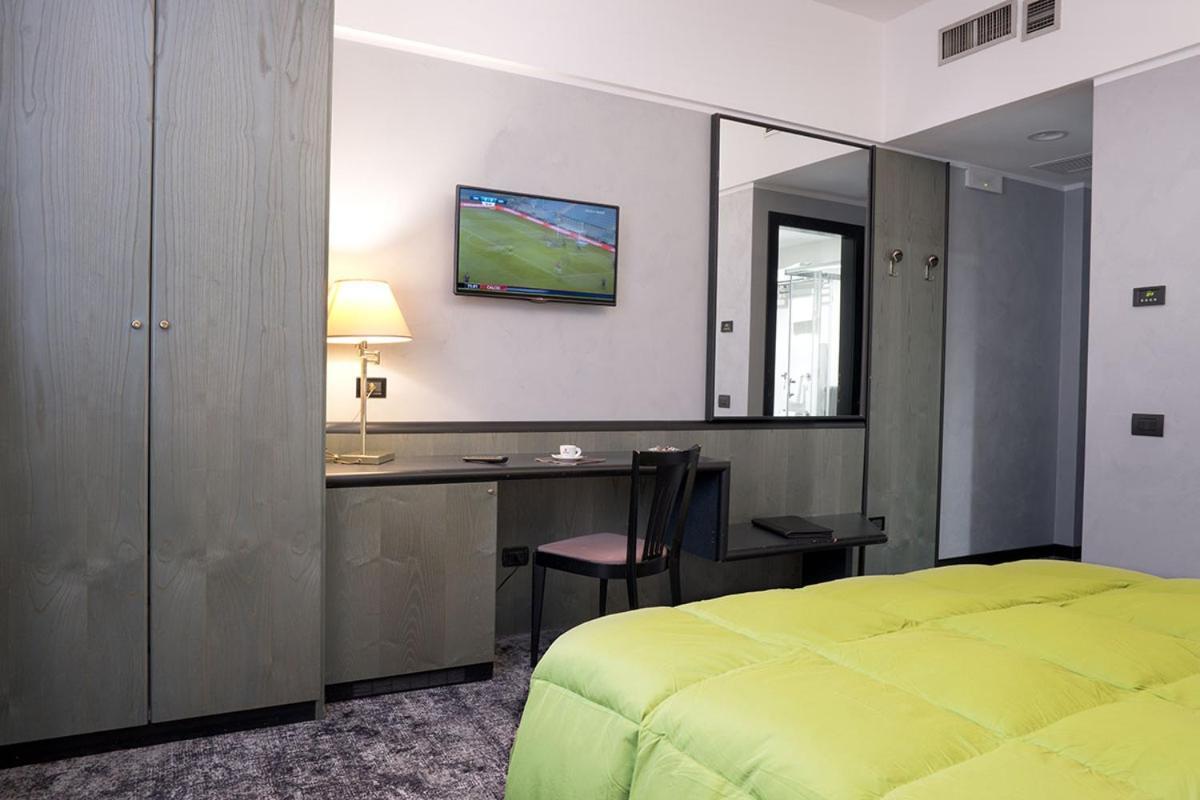 Hotel Gardenia Cermenate Zewnętrze zdjęcie